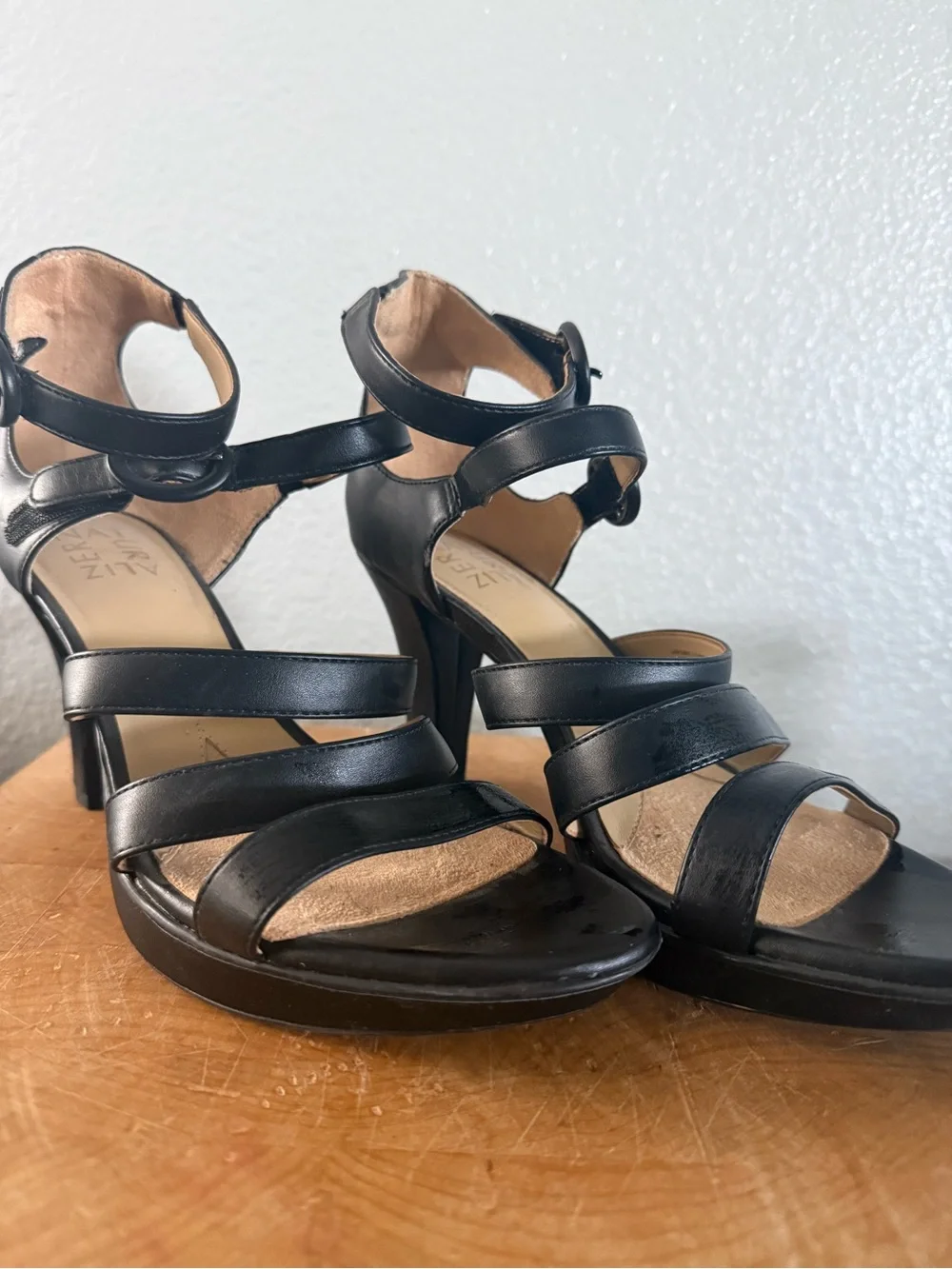 Naturalizer Black Strappy Platform Heel Sandals